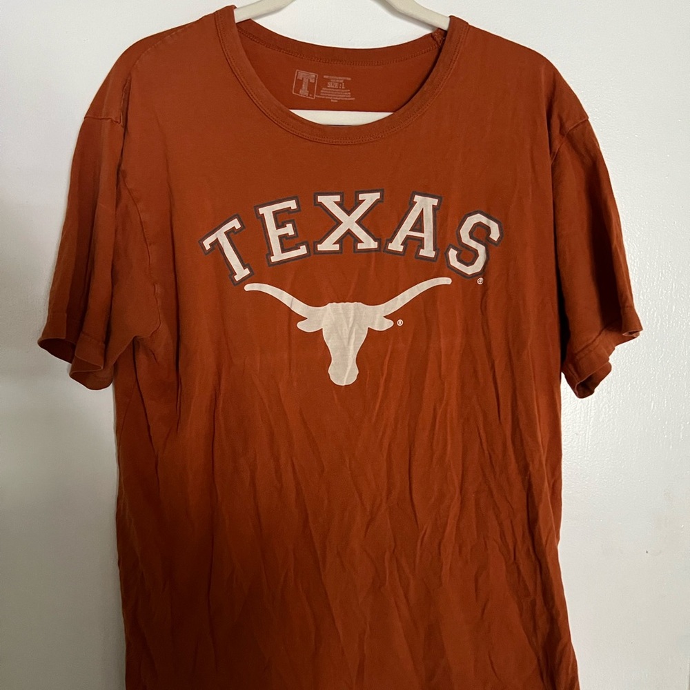 Texas Longhorns T-Shirt in Burnt Orange Deep Neck Size Large